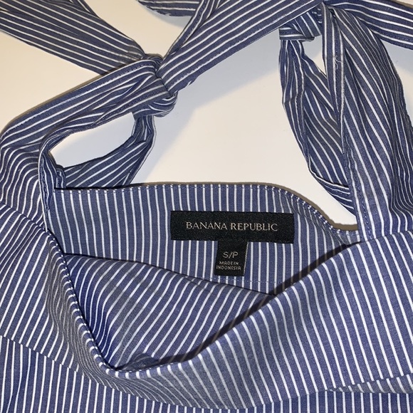 Banana Republic Blue and White Striped Cold Shoulder Top - Women’s Size Small - Picture 6 of 7